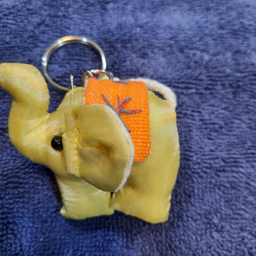 Handmade Elephant Keychains - Picture 4 of 7